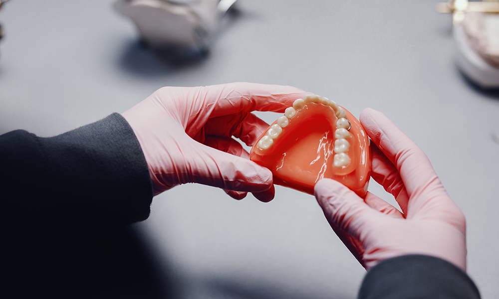 Fissure Sealant for Teeth: A Protective Shield Against Cavities