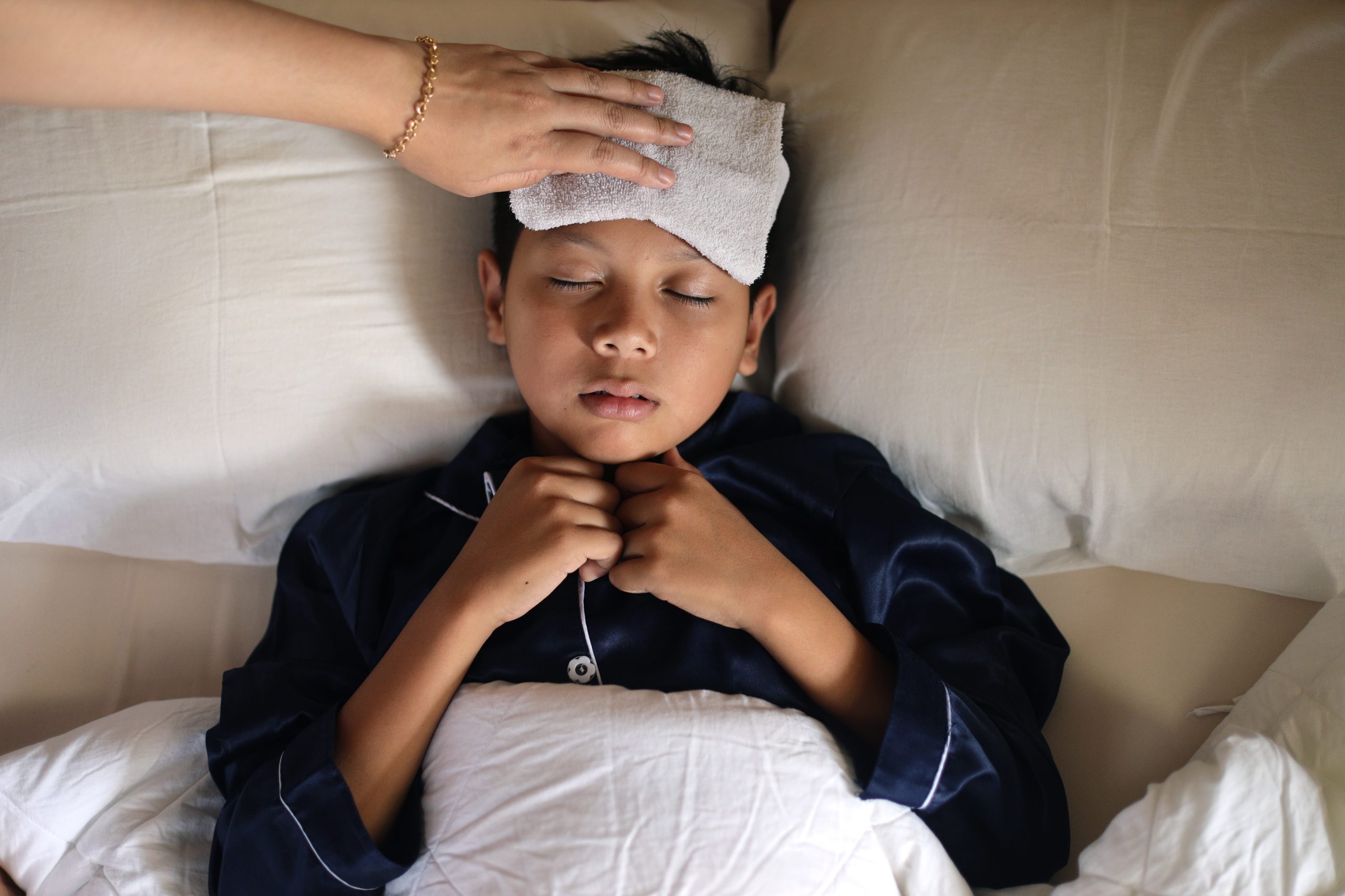 Children Fever: Difference Between Viral and Bacterial Infections